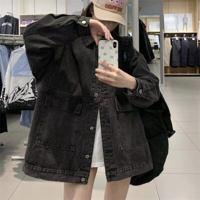 Vintage casual loose women’s jean jacket autumn supplier