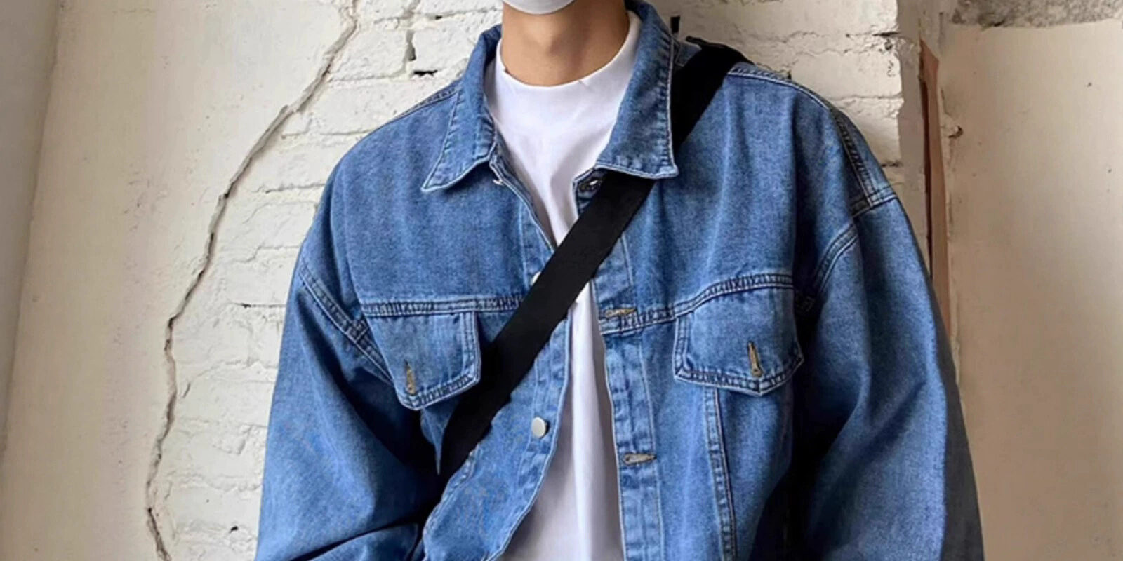 Sunny casual loose men’s jean jacket with custom design