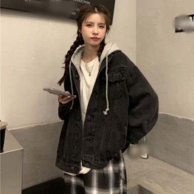 Loose hooded women’s jean jacket denim casual factory