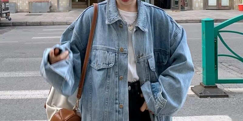 Loose fit women’s jean jacket spring autumn denim factory
