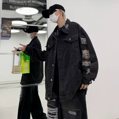 Trendy ripped oversized men’s jean jacket manufacturer supply
