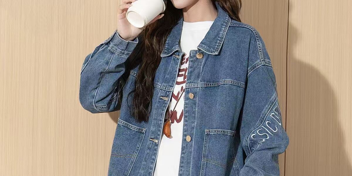 Autumn new letter embroidery women’s jean jacket denim coat