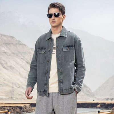 Vintage fashion turn-down collar casual men’s jean jacket denim coat