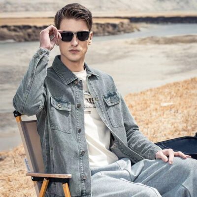 Vintage fashion turn-down collar casual men’s jean jacket denim coat