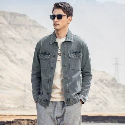 Vintage fashion turn-down collar casual men’s jean jacket denim coat