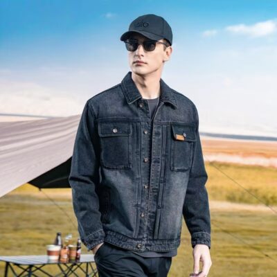 Loose fit vintage turn-down collar men’s jean jacket denim outerwear