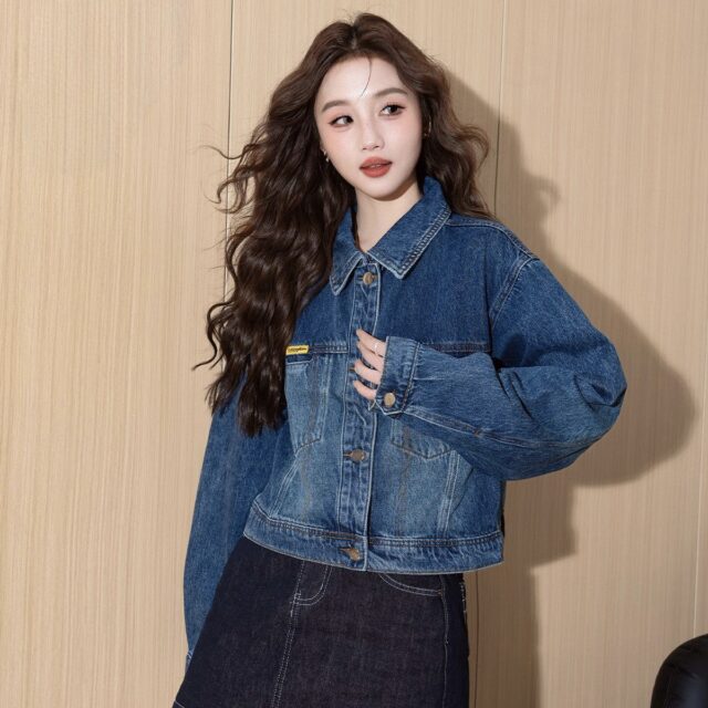 Classic collar autumn versatile women’s jean jacket