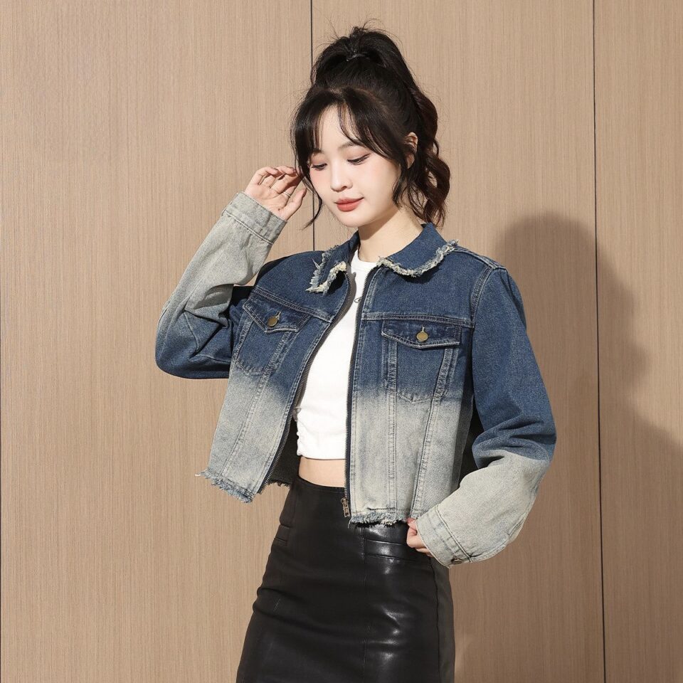 Autumn gradient cropped versatile women’s jean jacket