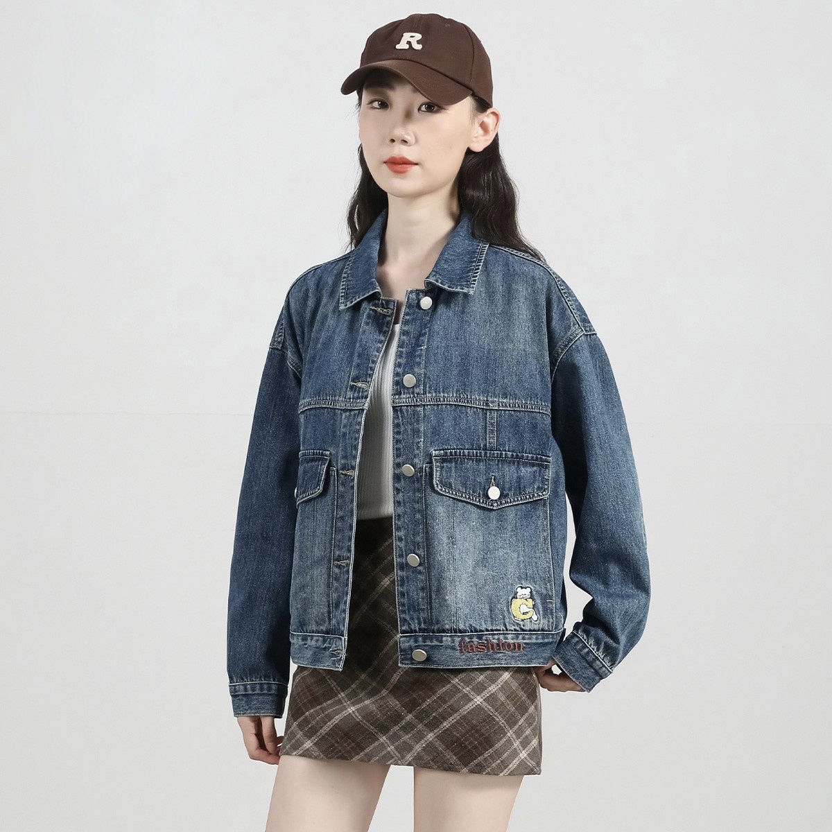 Autumn Korean cropped embroidered women’s jean jacket